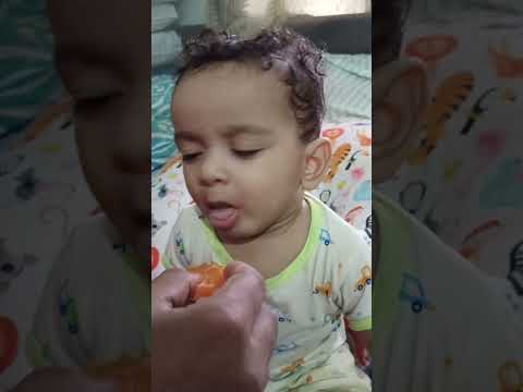 Baby eating orange #funny #cute #baby #eating #orange #expression #cutebaby #adorable