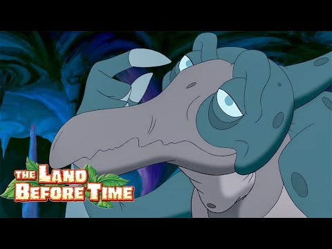 Flying Lesson Goes Wrong | The Land Before Time