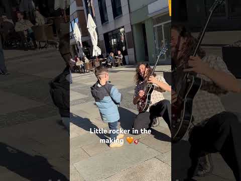 Little rocker in the making! 🎸 #kid #rocker #streetmusic