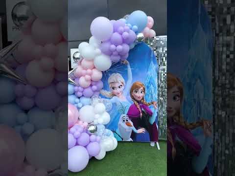 Frozen Birthday Decor | Shimmer wall | Frozen balloons