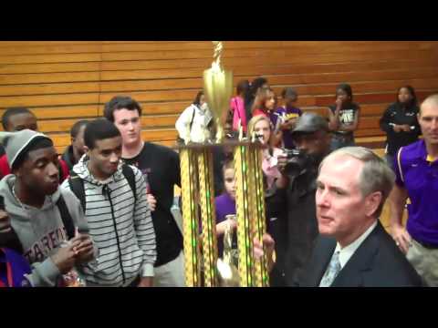 Tom Suiter Recognizes THS Football Team -2011