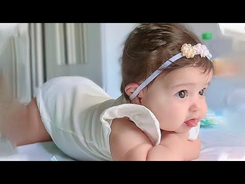 Funny Baby Videos You Can't Miss! - Try Not To Laugh