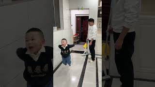 The Cute Baby Flew Over To Avoid Dirtying The Floor #funny #fatherhoodlove #cute #baby #comedy