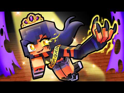 I'm the QUEEN of SCARY PROM in Minecraft!