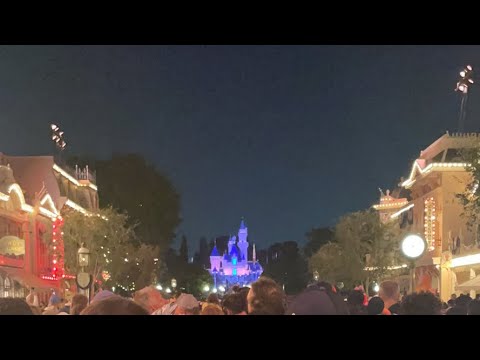 Disneyland Fireworks LIVE! Wondrous Journeys for the 100th Celebration