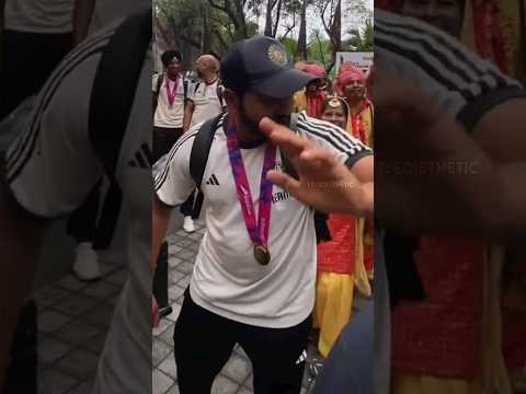 Rohit Sharma Dancing After descending from bus | Team India Victory Parade | T20 world cup champions