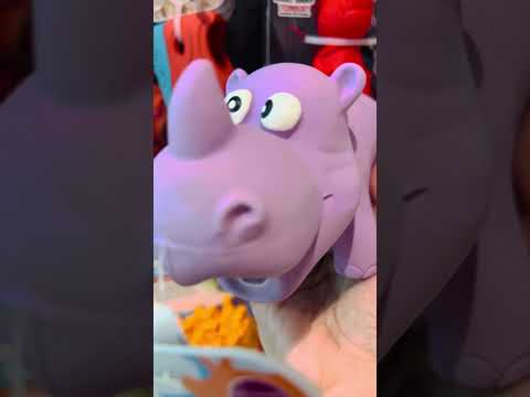 squeaky hippo toy  #squeakytoy#shorts #short #asmr # #toy #trending #viral #pets #ytshorts #funny