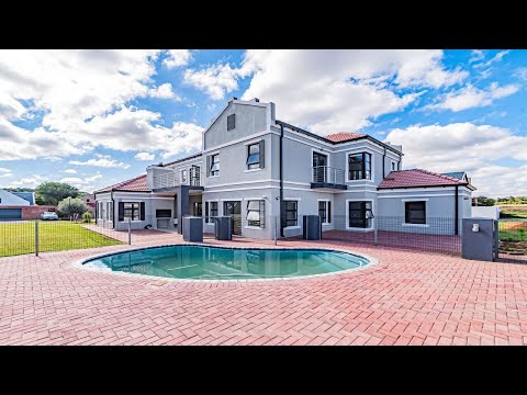 4 bedroom house for sale in Waterlake Farm | Pam Golding Properties