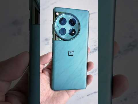 Unboxing the OnePlus 12 in Green!