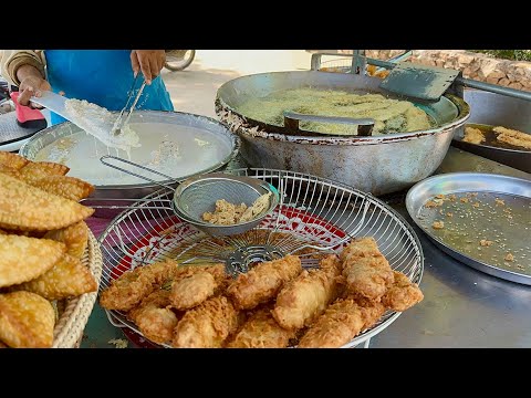 Crispy Fried Banana in Cambodia - Asian Street Food