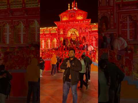 Badrinath Dham. #viralvideo #badrinath #temple #mandir #chardham