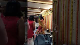 #dance #garba #wedding #song #viralvideo #ladiesdance #trend #bollywood #music #trendingstatus