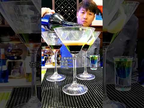 Best Bartender Mixing Cocktails Techniques #015  - #shorts #cocktail #bartender #christmas #asmr