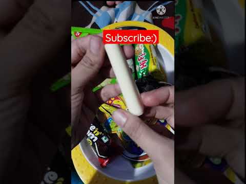 MILKY BAR WHITE CHOCO || LOT'S OF CHOCOLATES #Shorts #unwraping #Viral