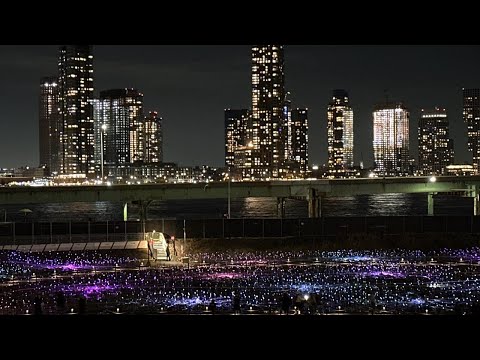 NYC live Friday Night  Walking , Field of Light,Lexington Ave,Manhattan 7:45pm 12/22/2023