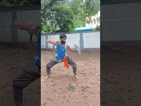 Surul Vaal & Shield | Urumi | Flexible sword #martialarts #kalaripayattu #silambam