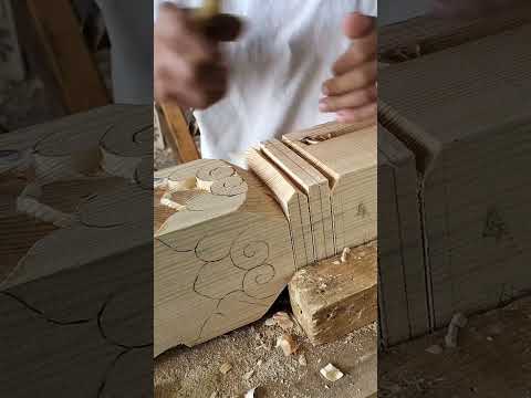 #Woodcarving craftsman #Purely handmade wood carving crafts