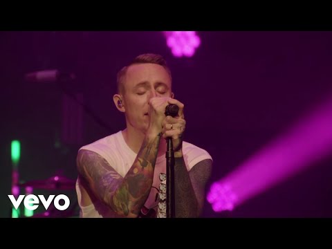 Yellowcard - A Whole New World (Live from the Walt Disney World Resort) ft. Chrissy Costanza