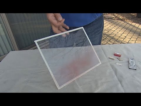 How to Get Paint off Glass