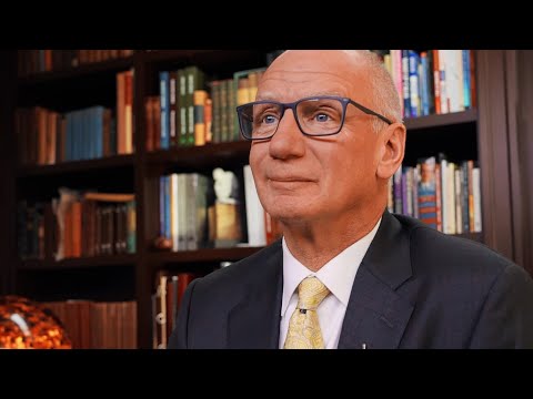 Achieve Success & Inner Peace: 13 Principles for a Charmed Life | 26 Weeks with Bob Proctor’s Son