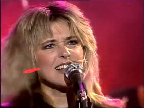 Suzi Quatro - Rock Hard  (Live Don Lane Show 1983)