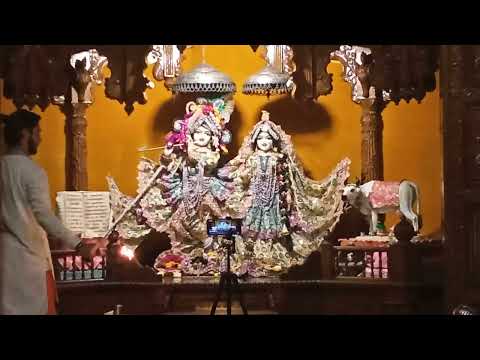 Aarti at Vrindavan - Radha Krishna