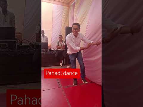 Pahadi dance #dance #dancecover #pahadi  #garhwalidance #garhwali #fyoladiya #learningdancevedio