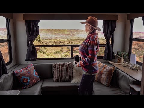 A MILLION DOLLAR VIEW for FREE? | Living in a Travel Trailer | Van Life