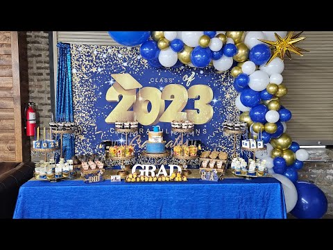 Graduation Theme w/Balloon Garland