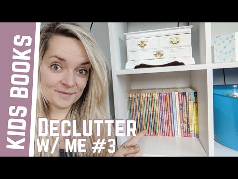 DECLUTTER WITH ME | KID'S BOOKS | BECOMING A SIMPLE + MINIMAL MOM