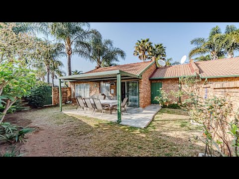 2 bedroom townhouse for sale in Rooihuiskraal North | Pam Golding Properties