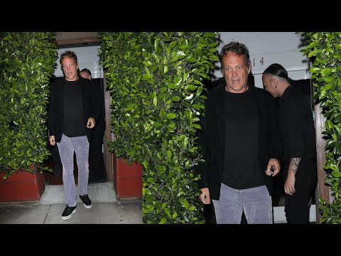 Actor Vince Vaughn Steps Out For Dinner at Italian Restaurant Giorgio Baldi in Santa Monica!