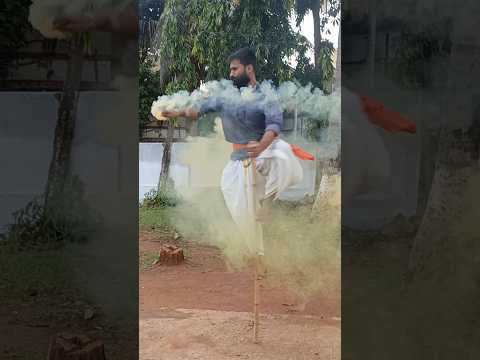 Indian martialarts smoke & flame sword #martialarts #silambam #kalaripayattu #karate