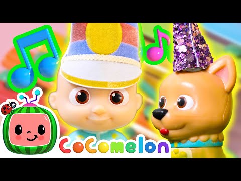 Let’s Play with Musical Instruments! 🎸 | Toy Play Learning | CoComelon Nursery Rhymes & Kids Songs