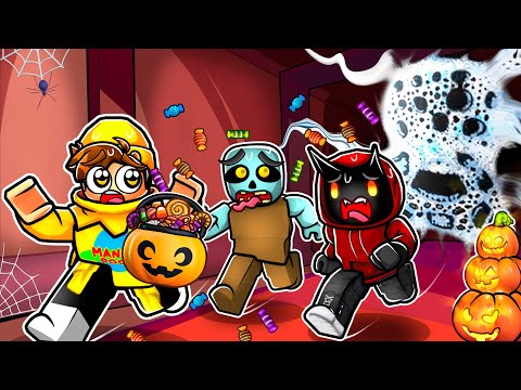 We Survived THE DOORS HALLOWEEN EVENT in ROBLOX...