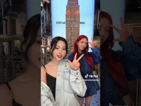 Love you like Shins do👭🫶 #ITZY #MIDZY #RYUJIN #류진 #YUNA #유나#ITZY_in_NEWYORK #EmpireStateBuilding