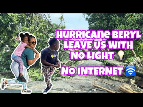 HURRICANE BERYL REAP THREW JAMAICA 🇯🇲 AND LEAVE US WITHOUT ELECTRICITY||THE FLARE FAMILY (aftermath)