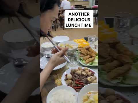 lunch time#shortvideo #shortsfeed #shorts #food #foodinvietnam #foodlover #foodlover foo