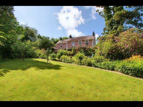 Property For Sale - 3/4 bed detached house in 0.6 acre grounds near Newcastle Emlyn, West Wales