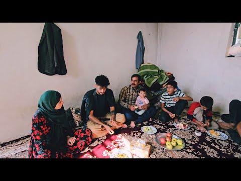 "Everyday Life of Karon Nomadic Family: Baking Bread with Zeinab"