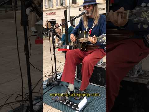 ‘Shake Your Hips’ - Street Blues Spectacle in Marseille #busking #busker #streetperformer