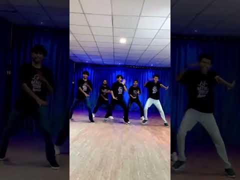 Still Rollin🔥 #dance #viraj_nawani #stillrollin #ytviral #ytshorts #india #dancemoves #punjabisong