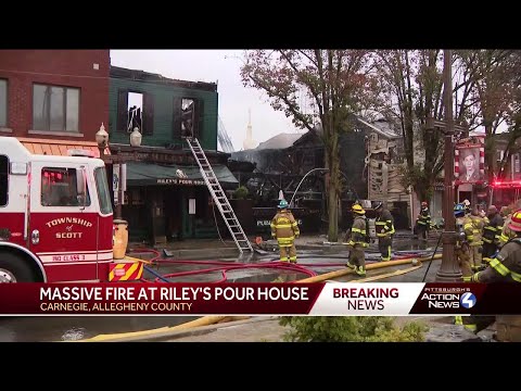 Massive fire destroys popular restaurant Riley's Pour House