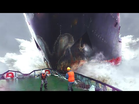 Biggest Ship Collisions and Mistakes Caught On Camera !