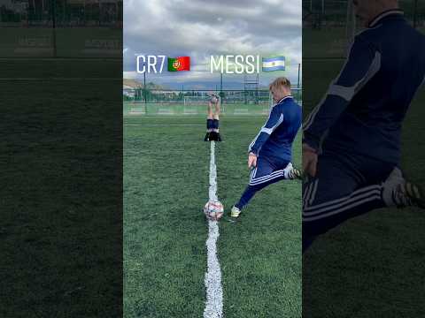 @cristiano Ronaldo vs Leo Messi challenge who will win💀🔥 #football #cr7 #ronaldo #messi #challenge