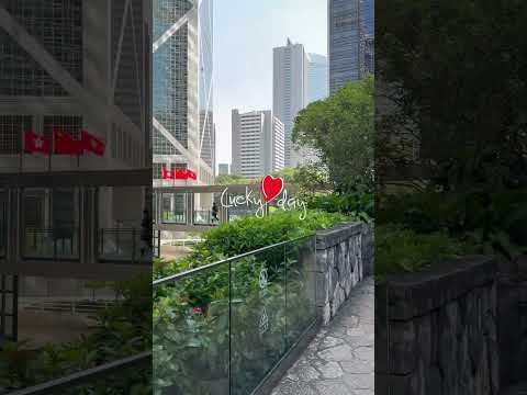 On my way…#hongkong #central #stjohns #bankofchina #gardens #bridge #murray