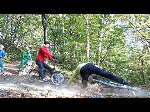 自転車レースしてたら転んで大ケガしました。