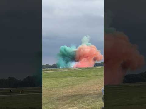 Frecce Tricolori putting on a show at #OSH24