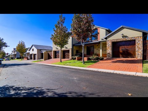 5 bedroom house for sale in Heritage Hill Estates | Pam Golding Properties