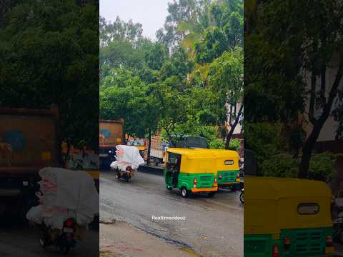 Autorickshaw vs Autorickshaw | Indian traffic noise #shorts